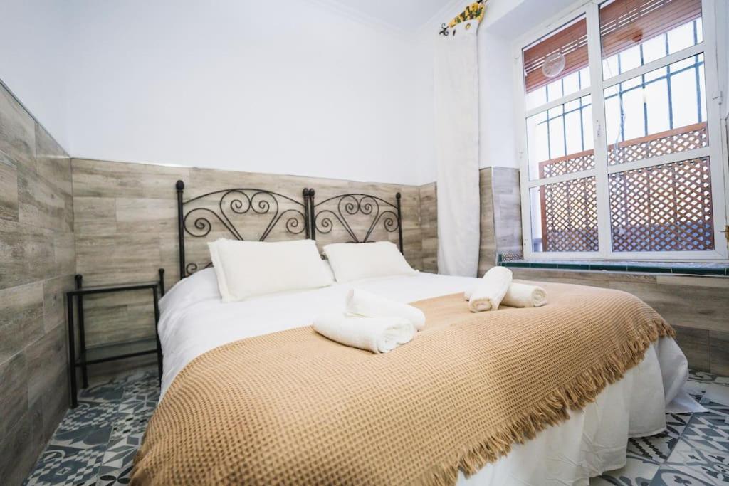 Apartamento En El Barrio De San Lorenzo, Junto A La Basilica Del Gran Poder Sevilla Exterior foto